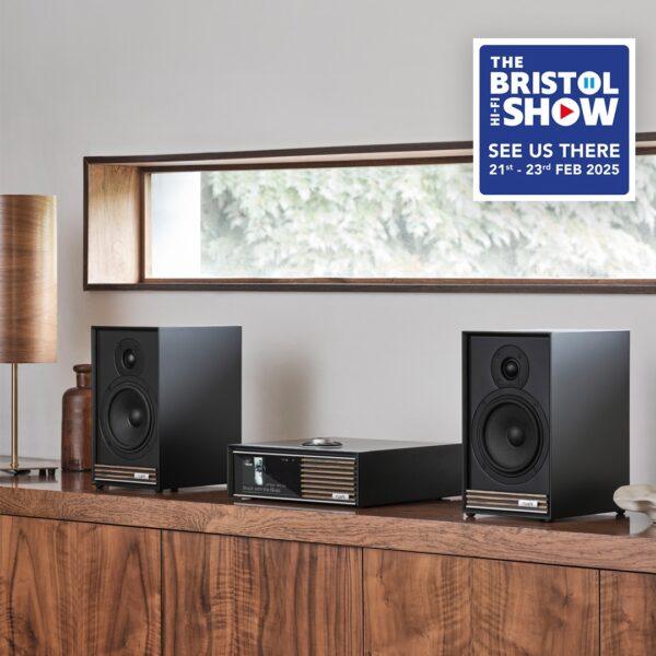 Amply kèm chức năng Stream nhạc Ruark, model:  R610