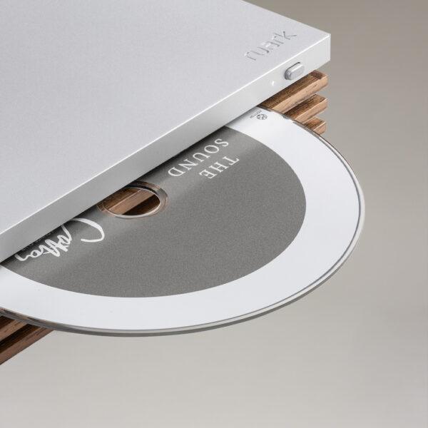 Amply kèm chức năng Stream nhạc Ruark, model:  R610