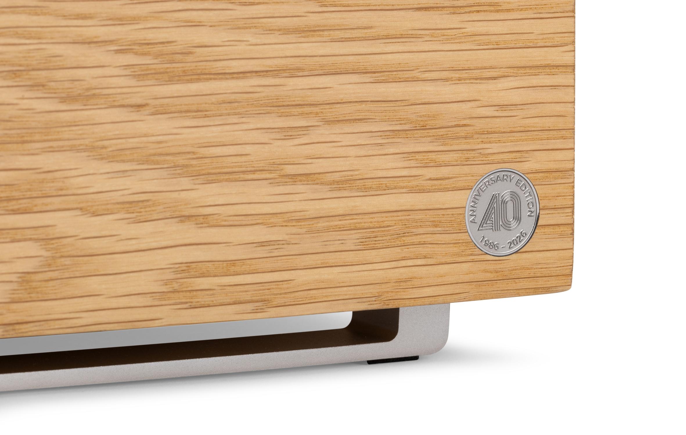 Loa All-in-One, Model: R410, phiên bản giới hạn, kỷ niệm 40 năm Ruark Audio Loa All-in-One, Model: R410, phiên bản giới hạn, kỷ niệm 40 năm Ruark Audio